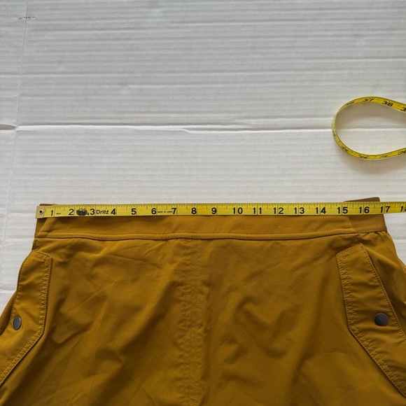 Athleta Vienna Cargo Skort - Picture 14 of 16